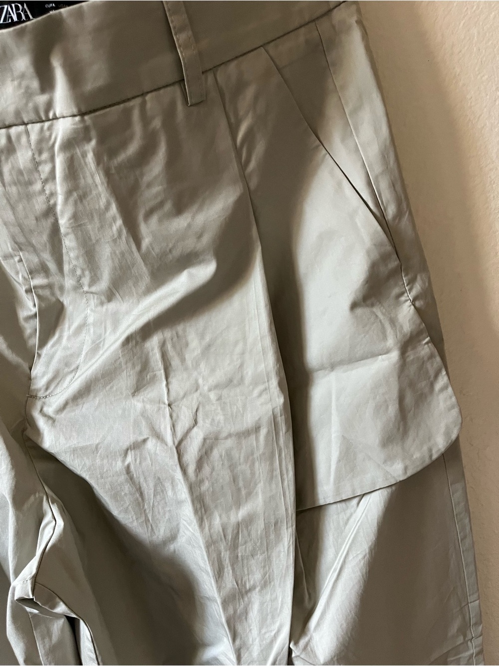 Zara Khaki Pleated Wide-Leg Cargo Pants Size L NWOT - Picture 3 of 8